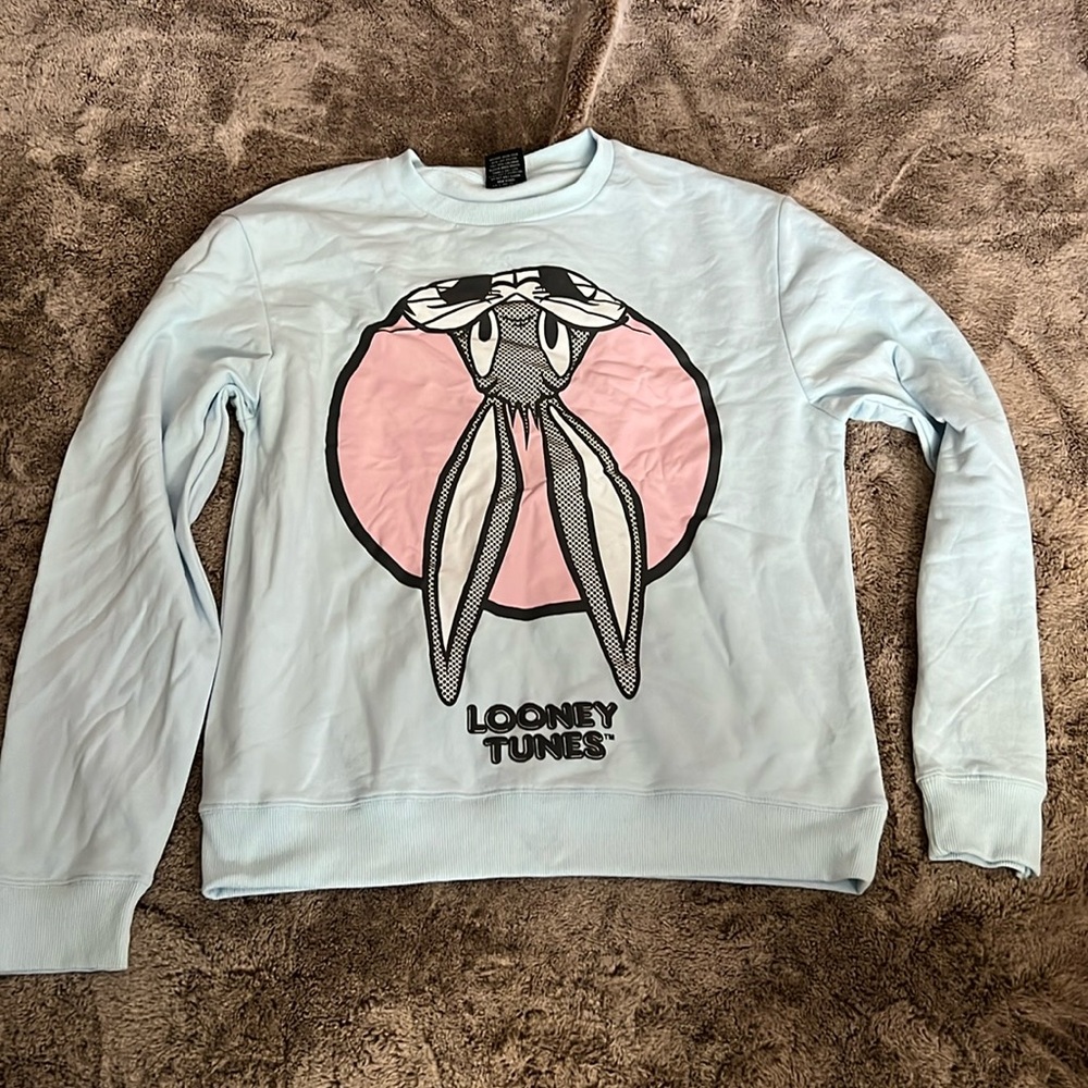 NWOT Looney Tunes Bugs Bunny sweater